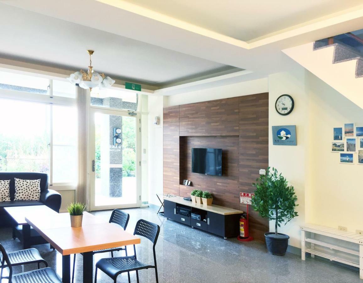 Migratory Birds Hotel Toucheng Exterior photo